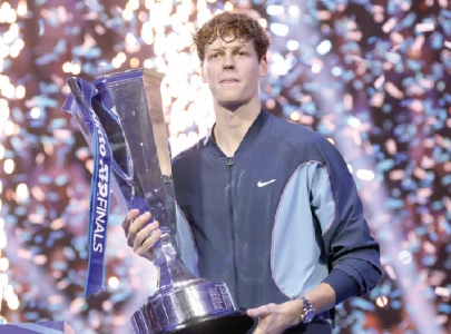 Sinner sweeps past Fritz to win ATP Finals