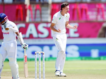 South Africa crush SL in Durban Test by 233 runs