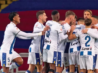 Leganes stun Barca as Atletico go level