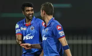 R Ashwin's Tactical Genius Against Steve Smith: 'Won't Bowl To Him, Has Camera On His Helmet'