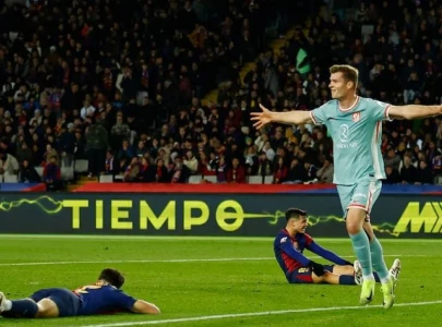 Atletico Madrid edge Barcelona to claim top La Liga spot