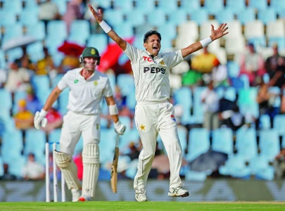 Pak strike back in first SA Test