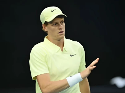 World No.1 Jannik Sinner overcomes early scare to advance in Australian Open