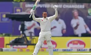 Usman Khawaja Creates History, Becomes First Player From Australia To...