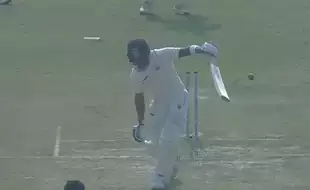 Virat Kohli's Stump Goes For A Walk As Veteran Falls Cheaply On Ranji Trophy Return vs Railways: Video