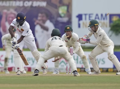 Australia dismantles Sri Lanka for biggest Test defeat in history